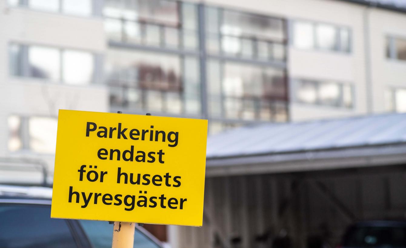 Parkering för husets innevånare plåtskylt 